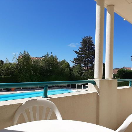 Appartement A Ciboure Avec Terrasse, Piscine Chauffee Et Parking - Ideal Golf Et Plage - Fr-1-239-551 Bagian luar foto