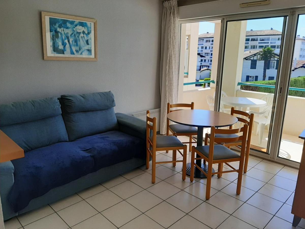 Appartement A Ciboure Avec Terrasse, Piscine Chauffee Et Parking - Ideal Golf Et Plage - Fr-1-239-551 Bagian luar foto