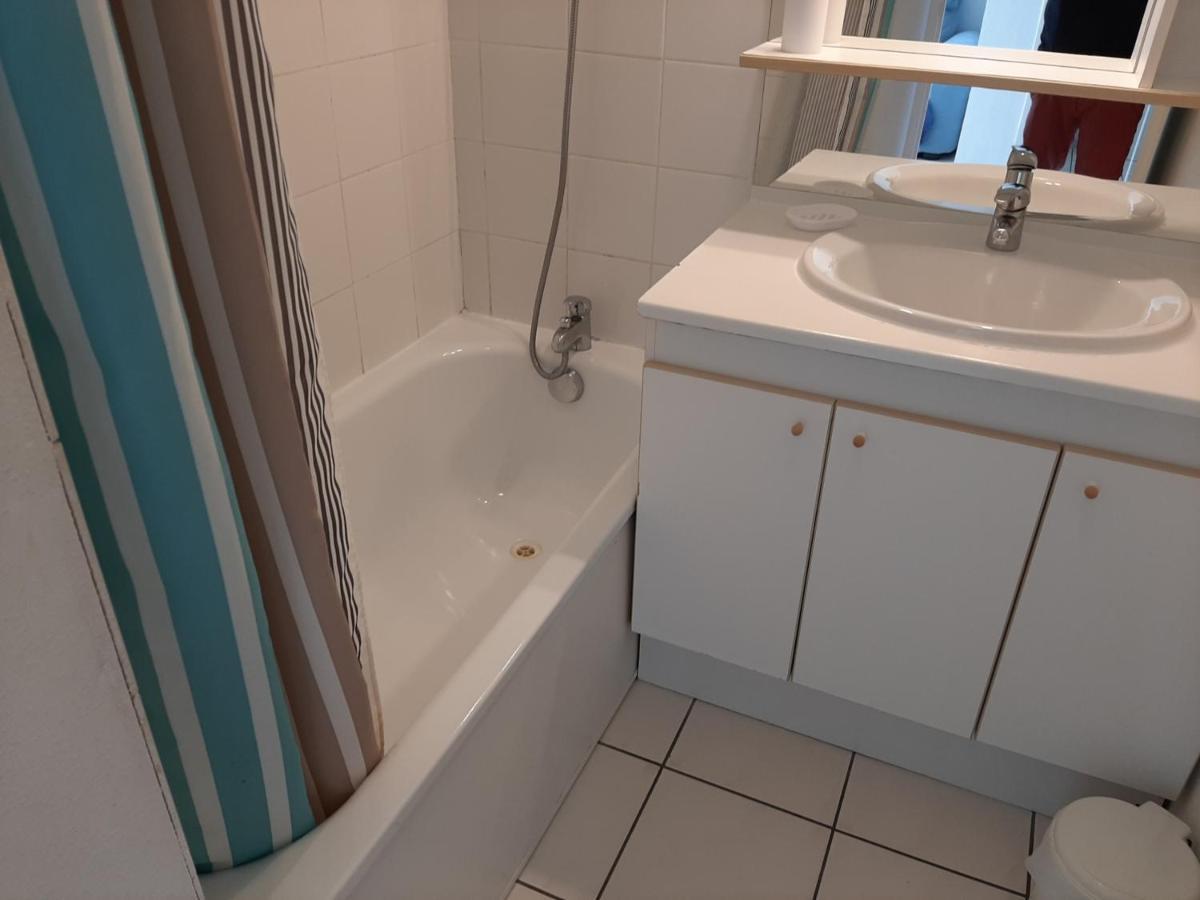 Appartement A Ciboure Avec Terrasse, Piscine Chauffee Et Parking - Ideal Golf Et Plage - Fr-1-239-551 Bagian luar foto