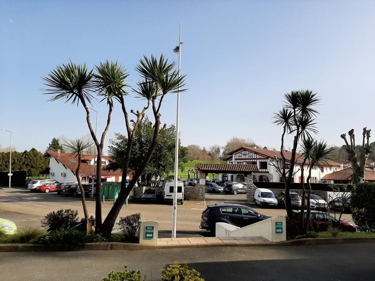 Appartement A Ciboure Avec Terrasse, Piscine Chauffee Et Parking - Ideal Golf Et Plage - Fr-1-239-551 Bagian luar foto